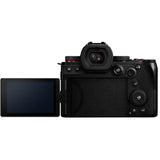 Panasonic Lumix DC-S5 II + LUMIX S 20-60mm F3.5-5.6