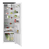 RCB736E7MX AEG 7000 Series 60cm No Frost Fridge Freezer with CustomFlex