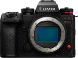 Panasonic Lumix DC-S5 IIX + LUMIX S 20-60mm F3.5-5.6