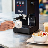 Gaggia Coffee Maker - RI9481/15 Classic E24 - Pump pressure 15 bar - Built-in milk frother - Semi-automatic - Classic Blue